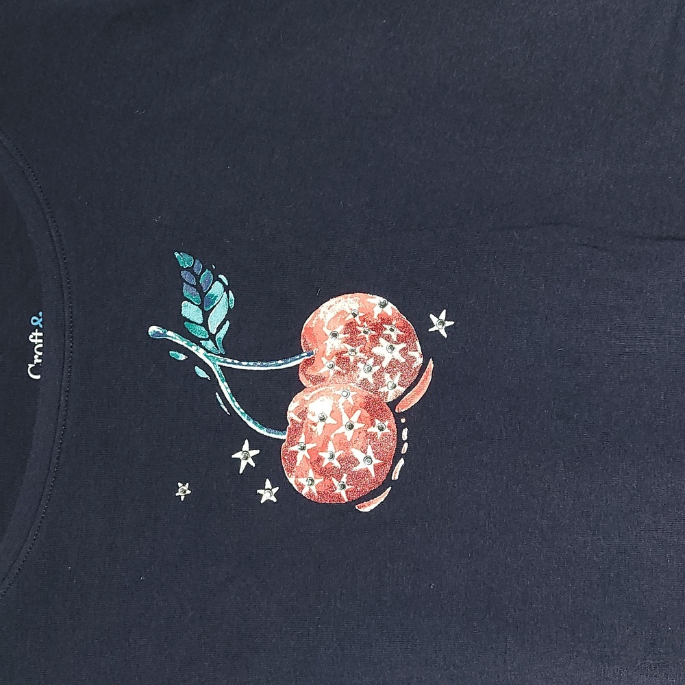 Shirt - Picture 2 of 3